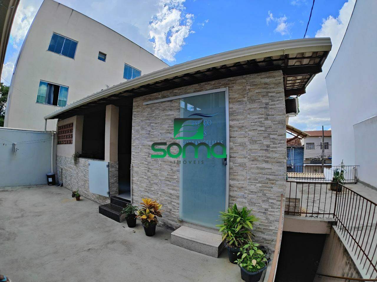 Casa à venda no Célvia: 