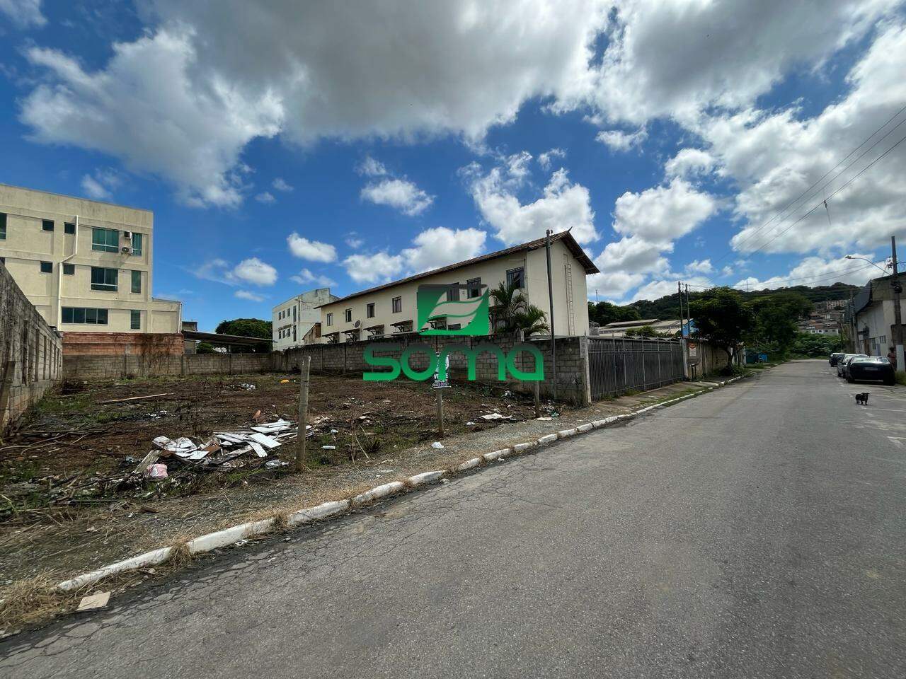 Lote à venda no Centro: