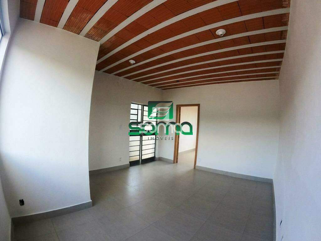 Terreno / Área à venda no Santo Antônio: 
