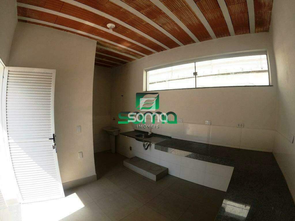 Terreno / Área à venda no Santo Antônio: 