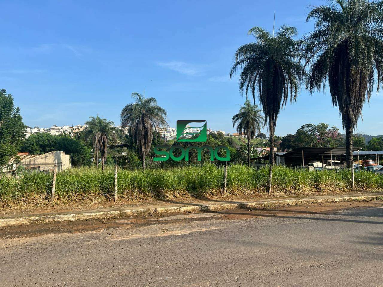 Terreno / Área à venda no Santo Antônio: