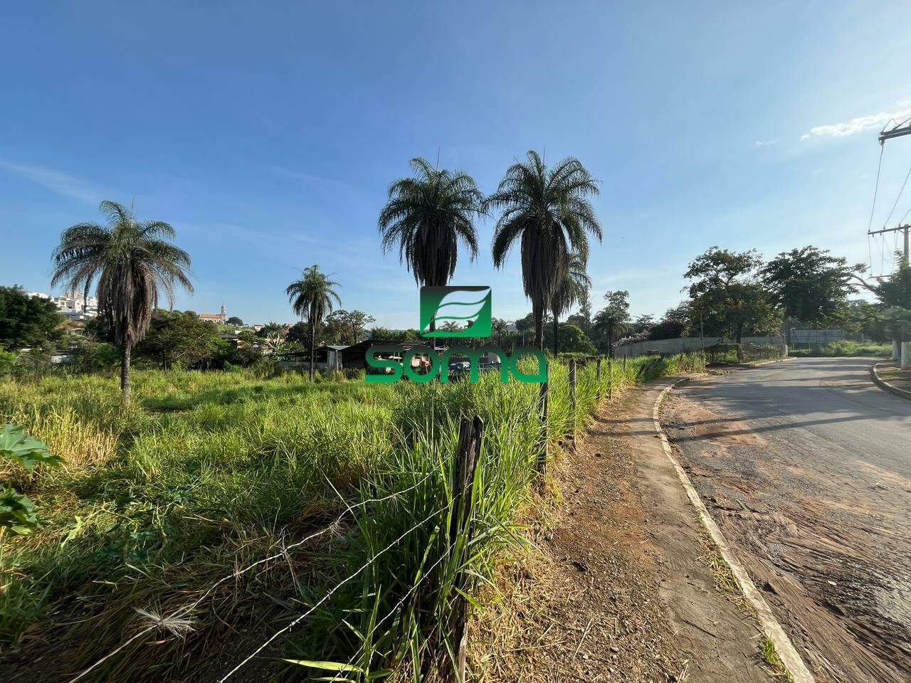 Terreno / Área à venda no Santo Antônio: