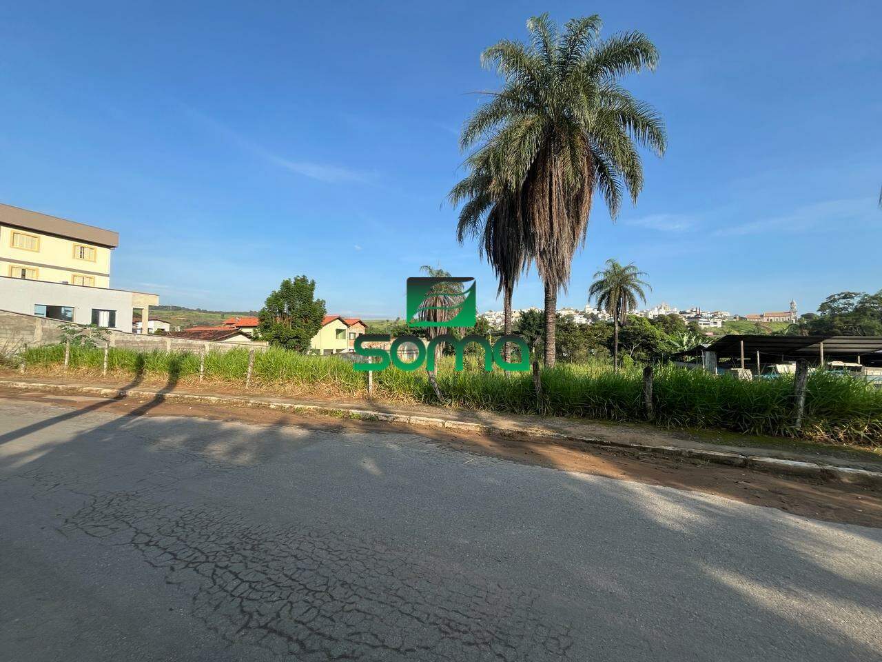 Terreno / Área à venda no Santo Antônio: