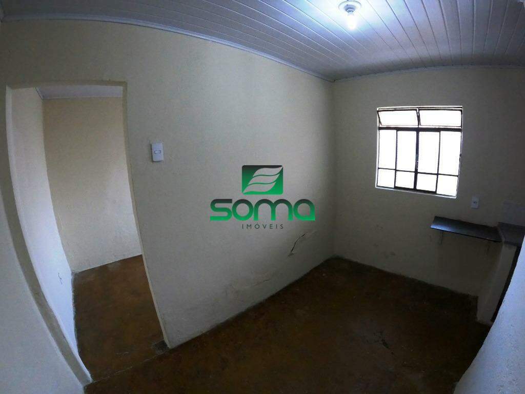 Casa à venda no Célvia: 