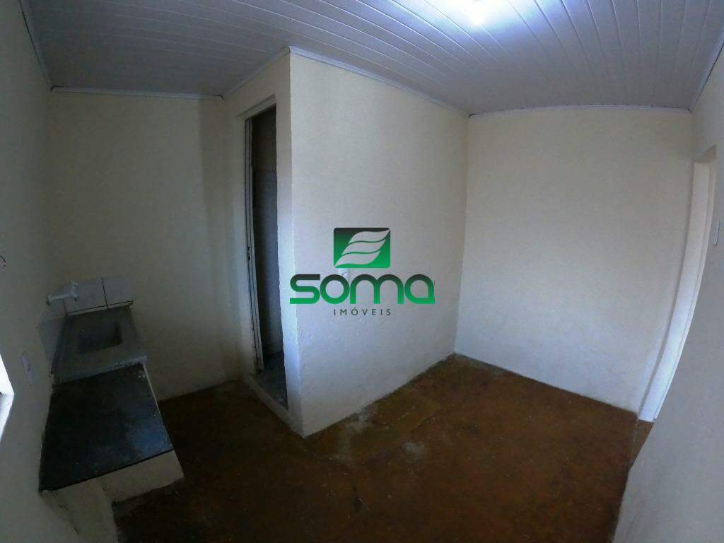 Casa à venda no Célvia: 