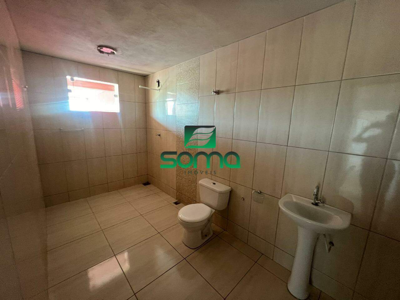 Casa à venda no Célvia: 