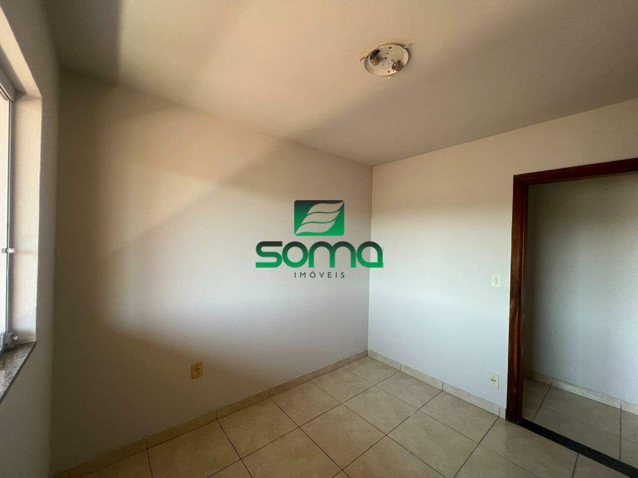 Casa à venda no Célvia: 