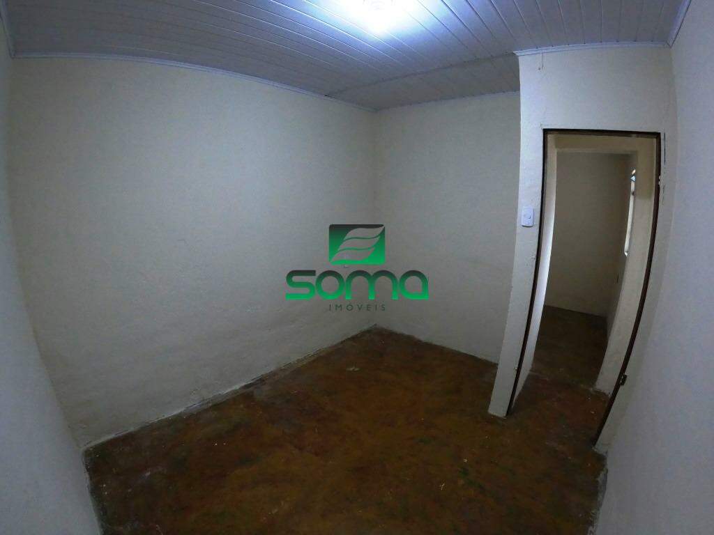 Casa à venda no Célvia: 