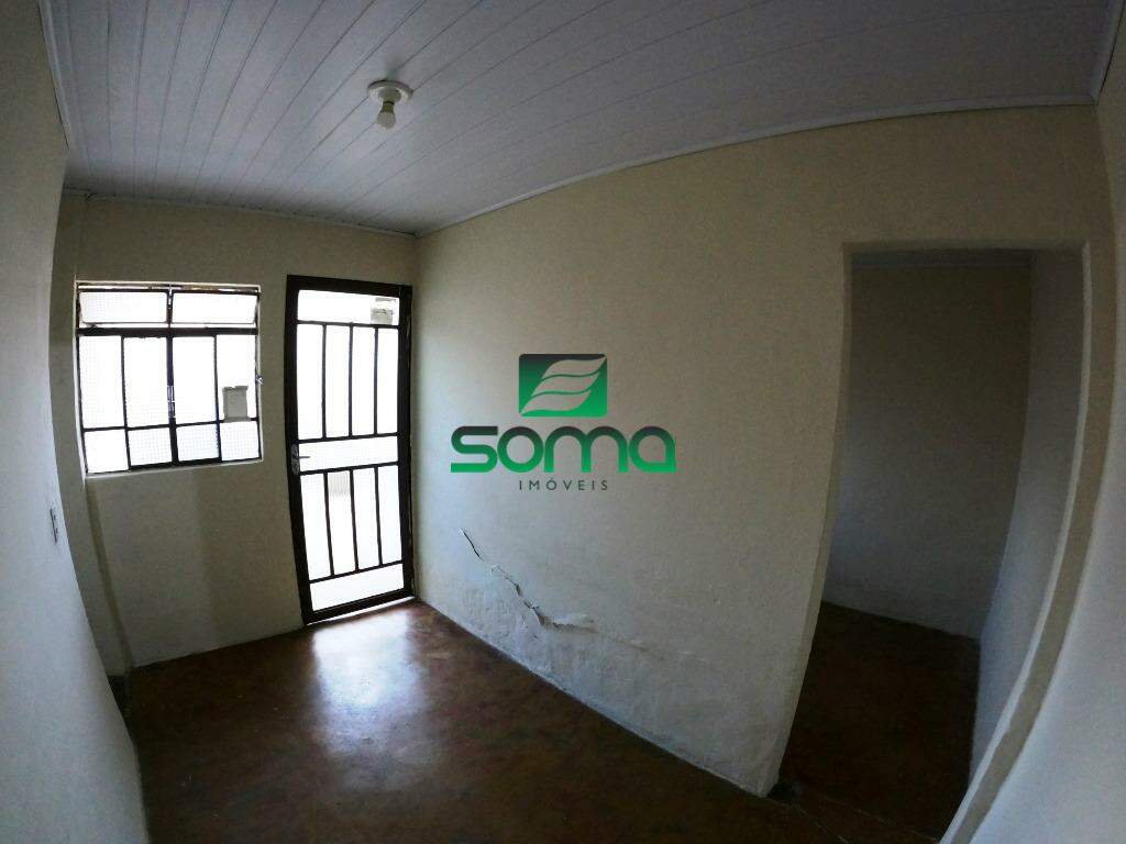 Casa à venda no Célvia: 