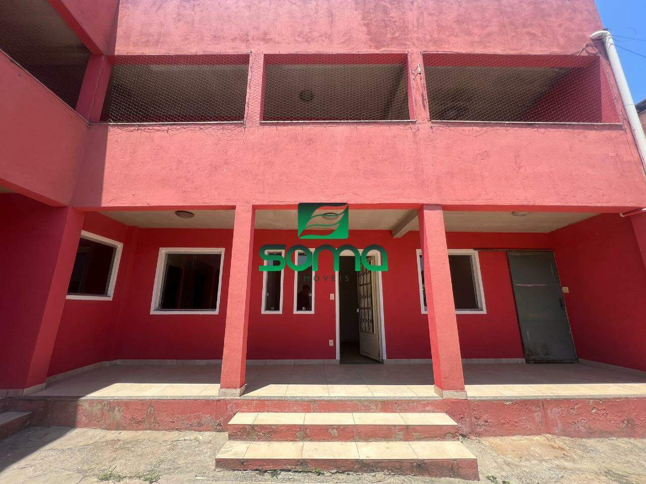 Casa à venda no Célvia: 