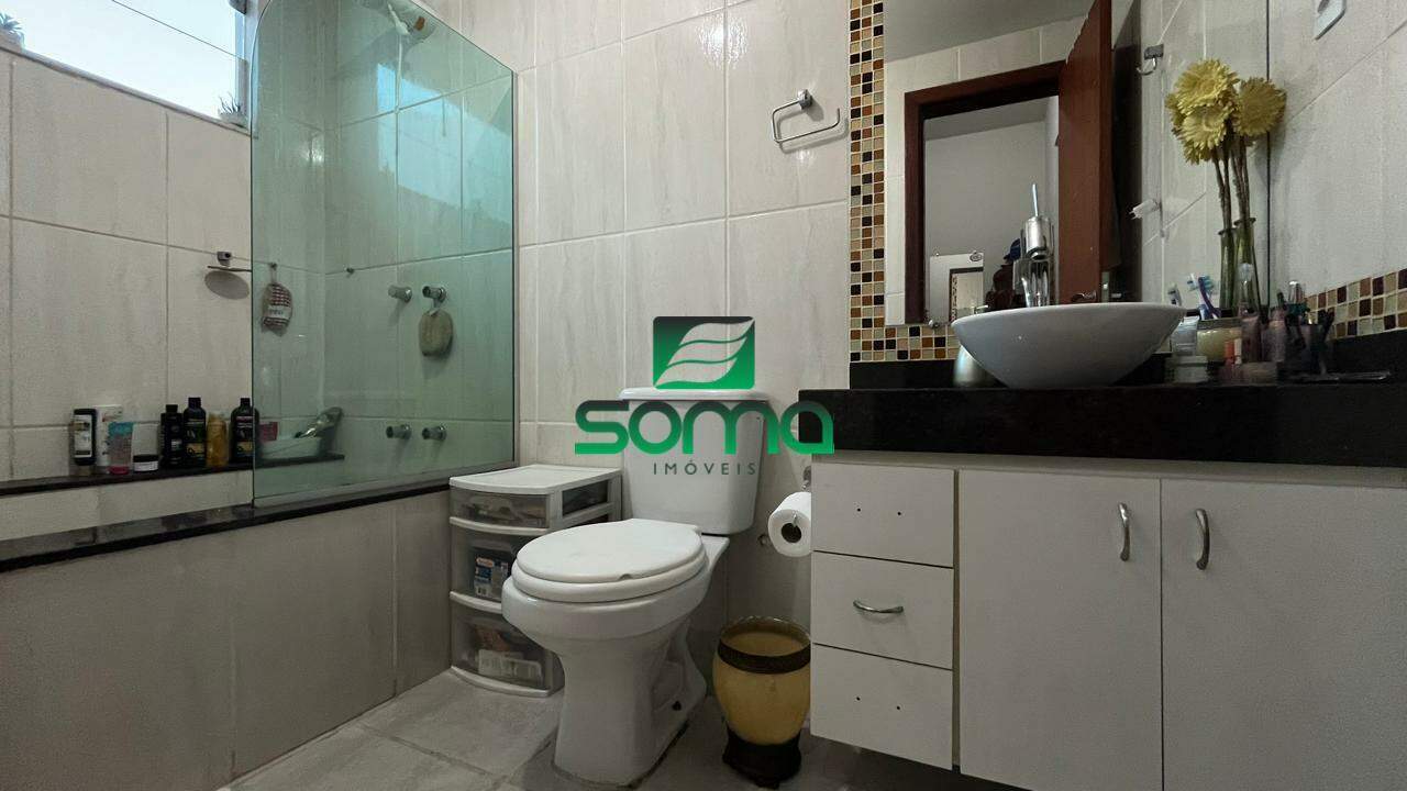 Casa em condomínio à venda no Condominio Rosa dos Ventos: 