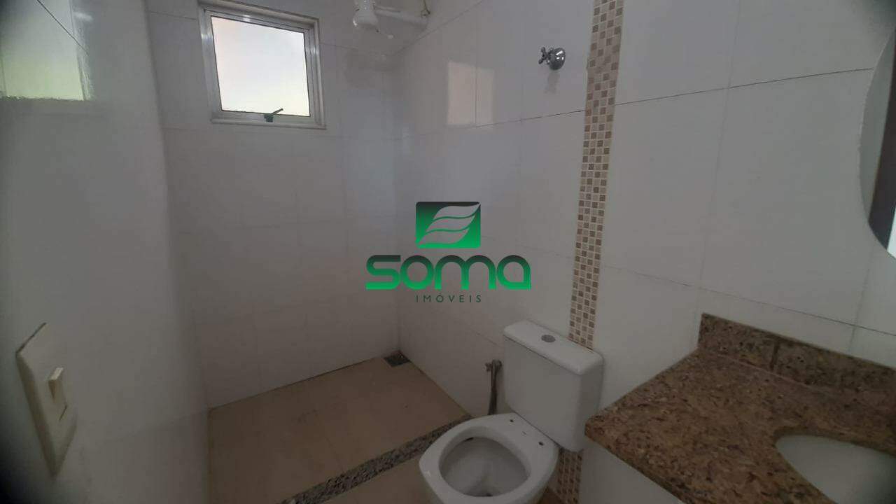 Casa Geminada à venda no Maria De Lourdes: 