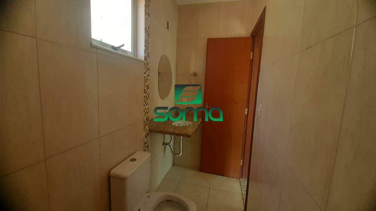 Casa Geminada à venda no Maria De Lourdes: 