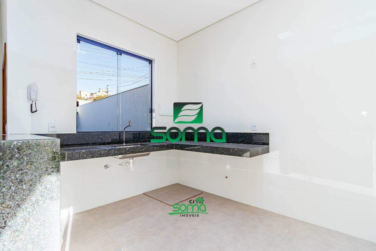 Casa Geminada à venda no Célvia: 