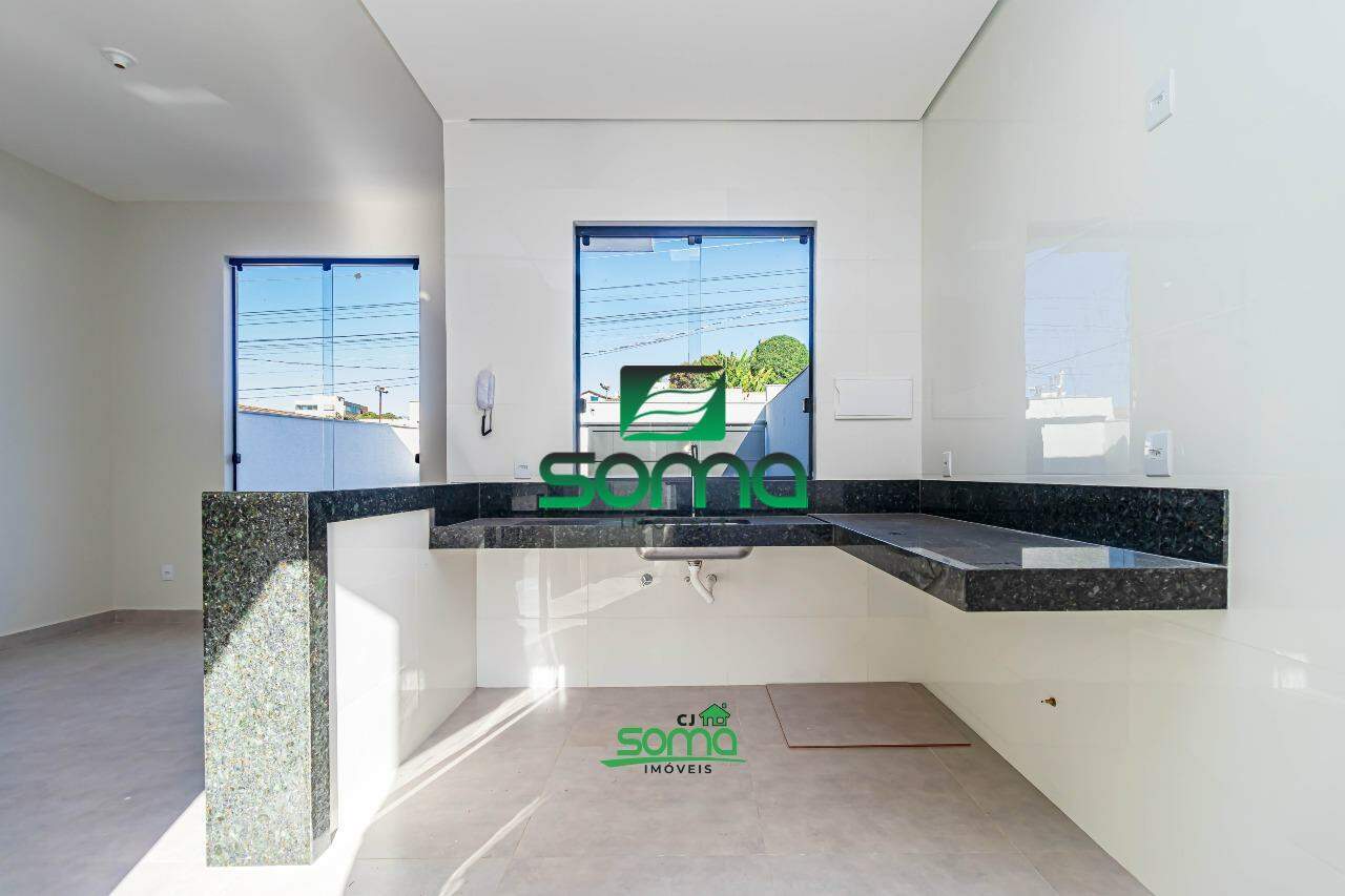 Casa Geminada à venda no Célvia: 