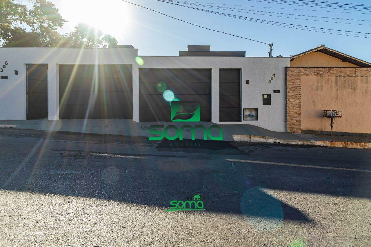 Casa Geminada à venda no Célvia: 