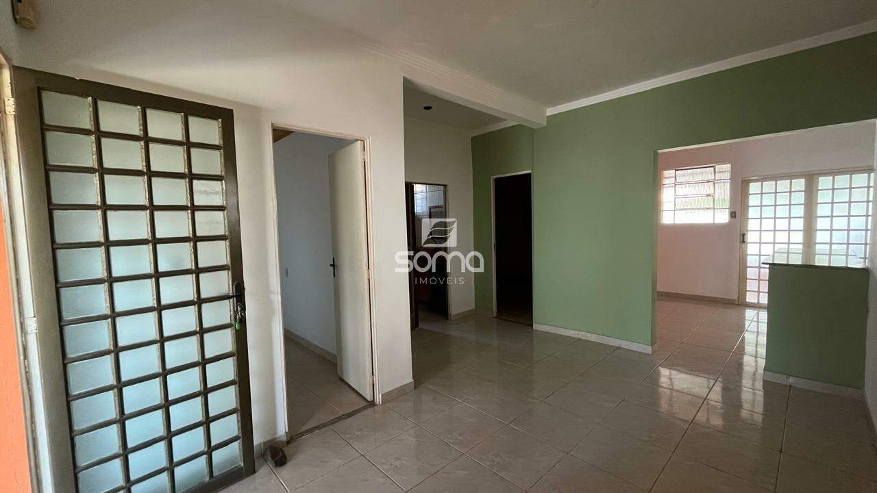 Casa à venda no VISTA ALEGRE: 