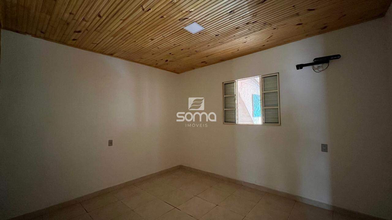 Casa à venda no VISTA ALEGRE: 