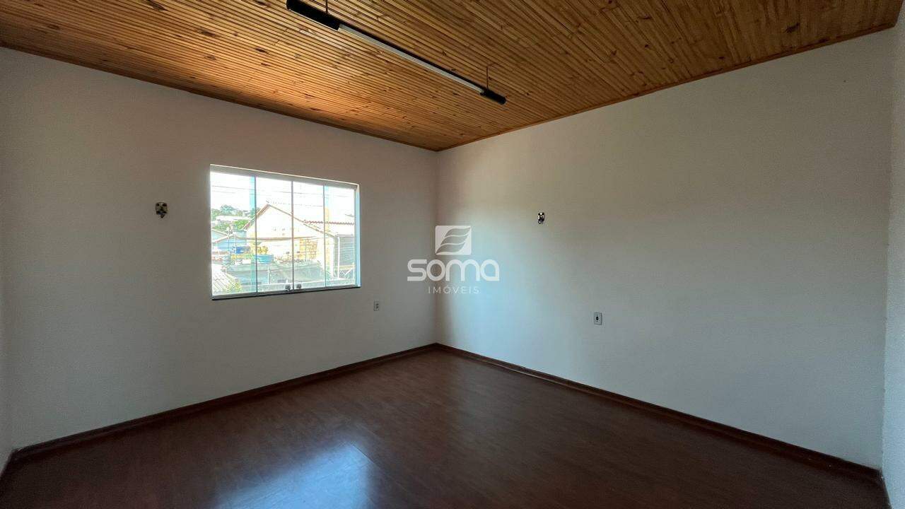 Casa à venda no VISTA ALEGRE: 