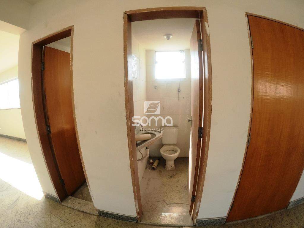 Sala para aluguel no Centro: 