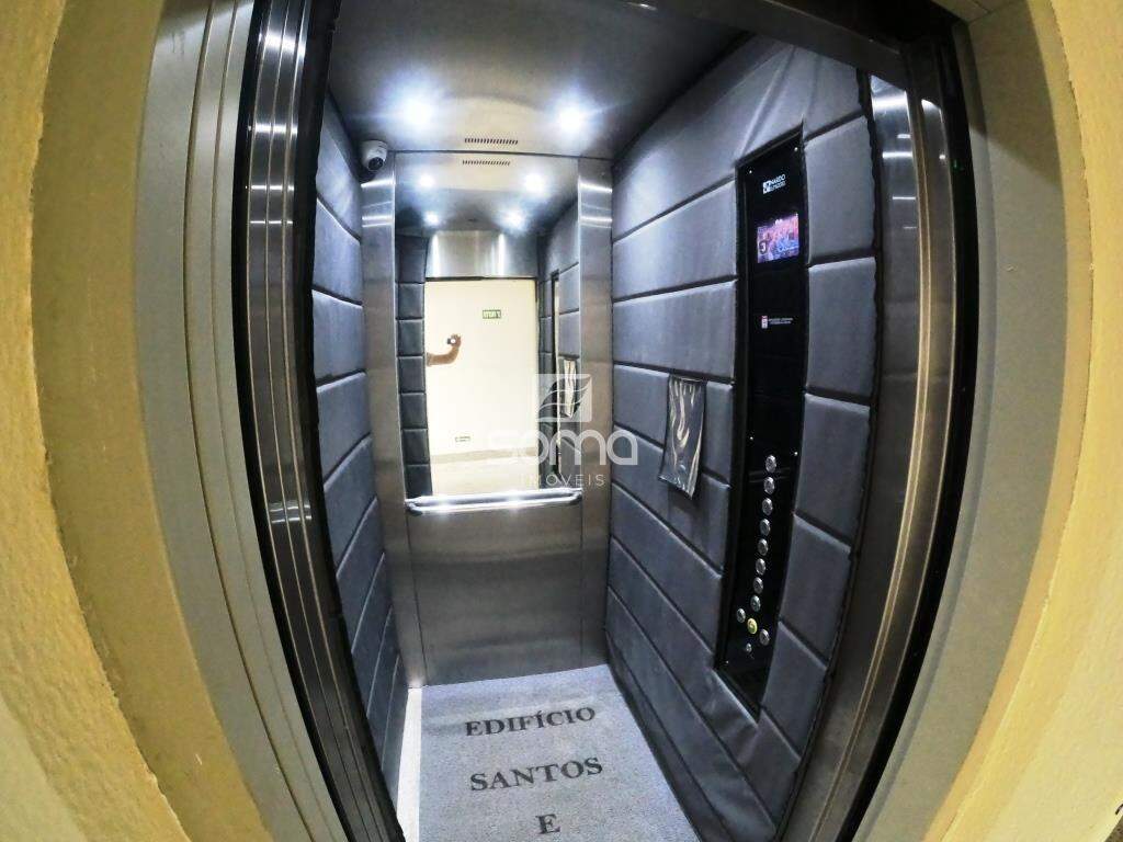 Sala para aluguel no Centro: 