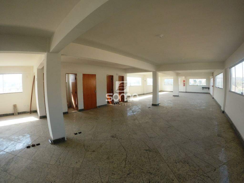 Sala para aluguel no Centro: 