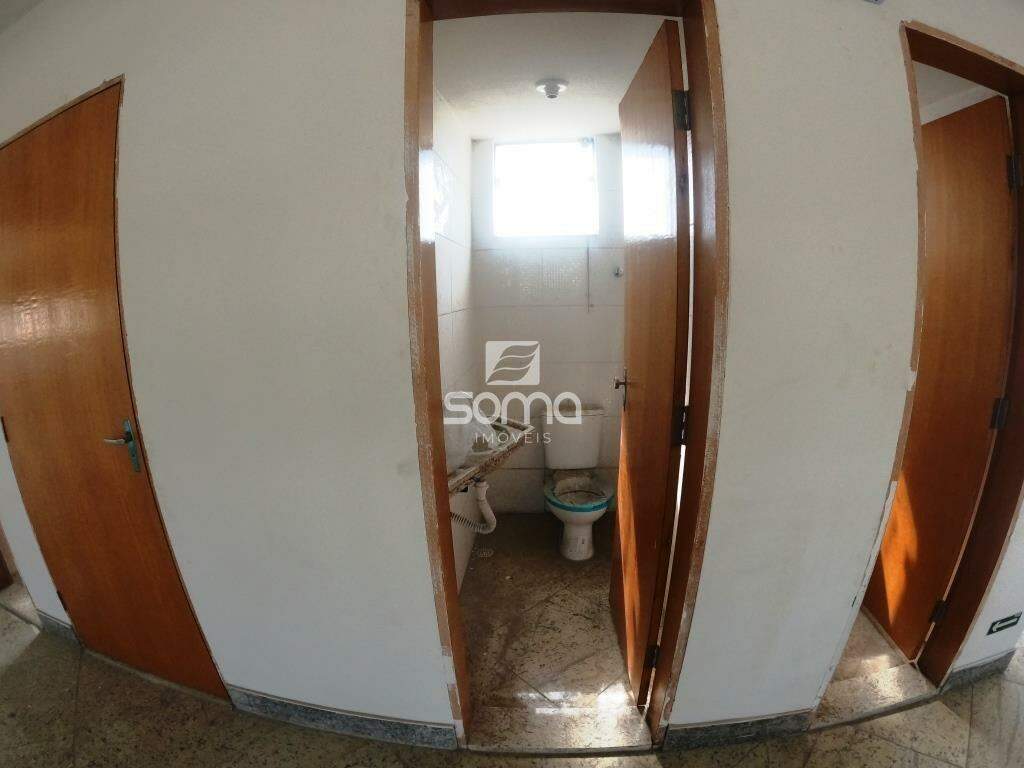 Sala para aluguel no Centro: 