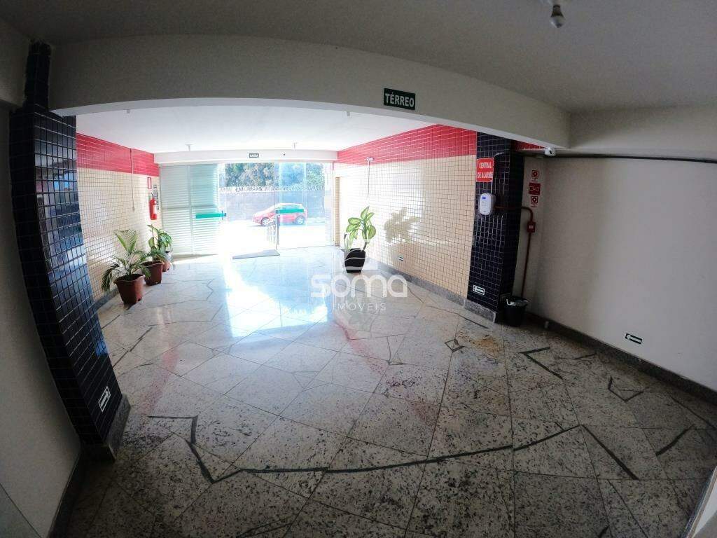 Sala para aluguel no Centro: 