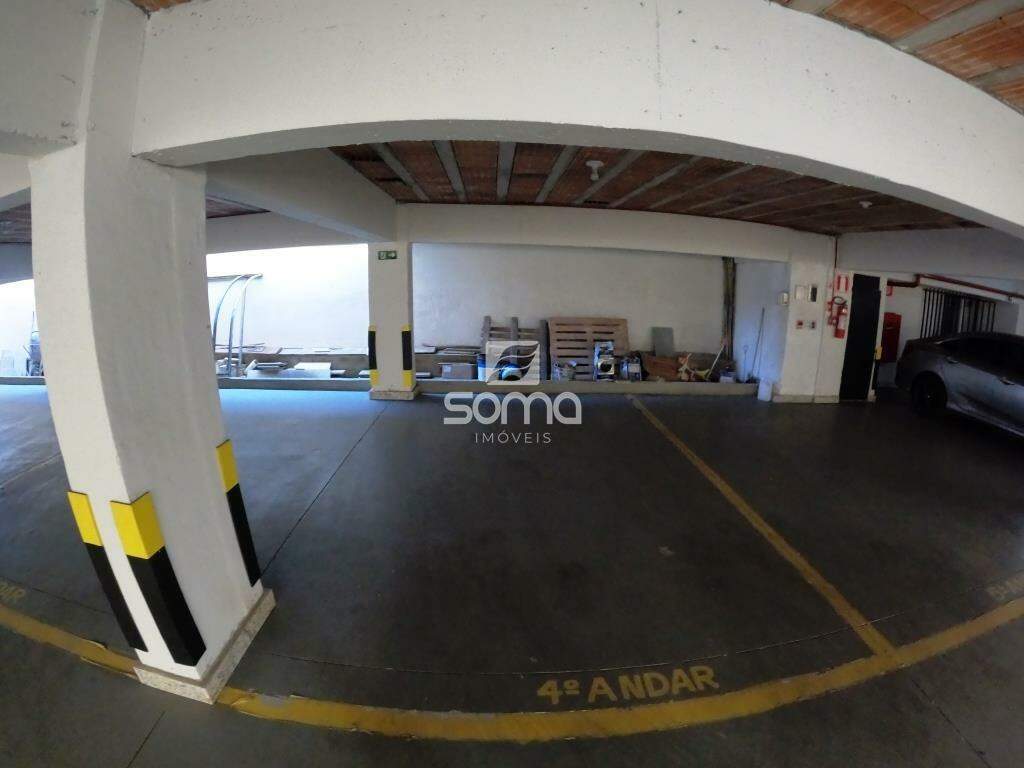 Sala para aluguel no Centro: 