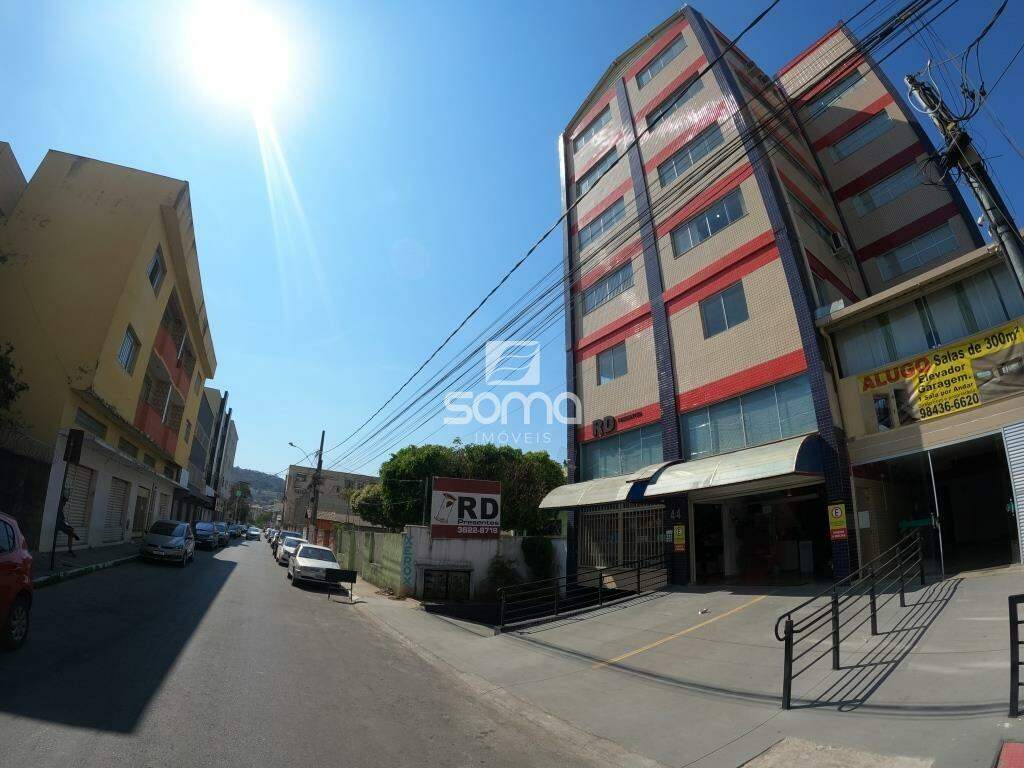 Sala para aluguel no Centro: 