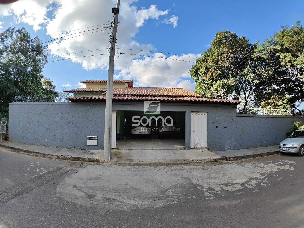 Casa à venda no Chácaras Cachoeira: 