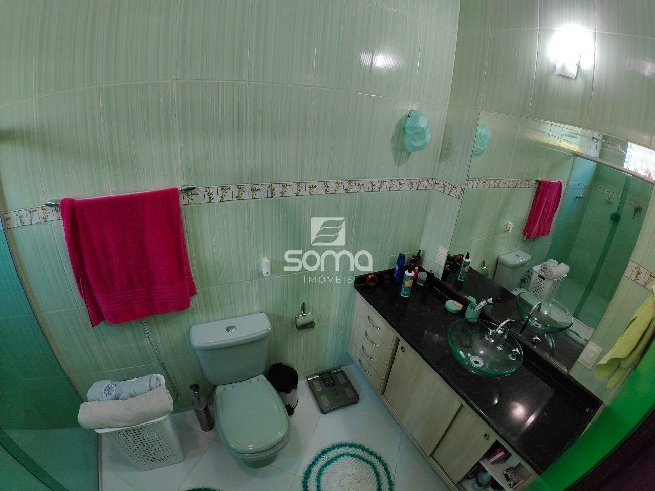 Casa à venda no Chácaras Cachoeira: 