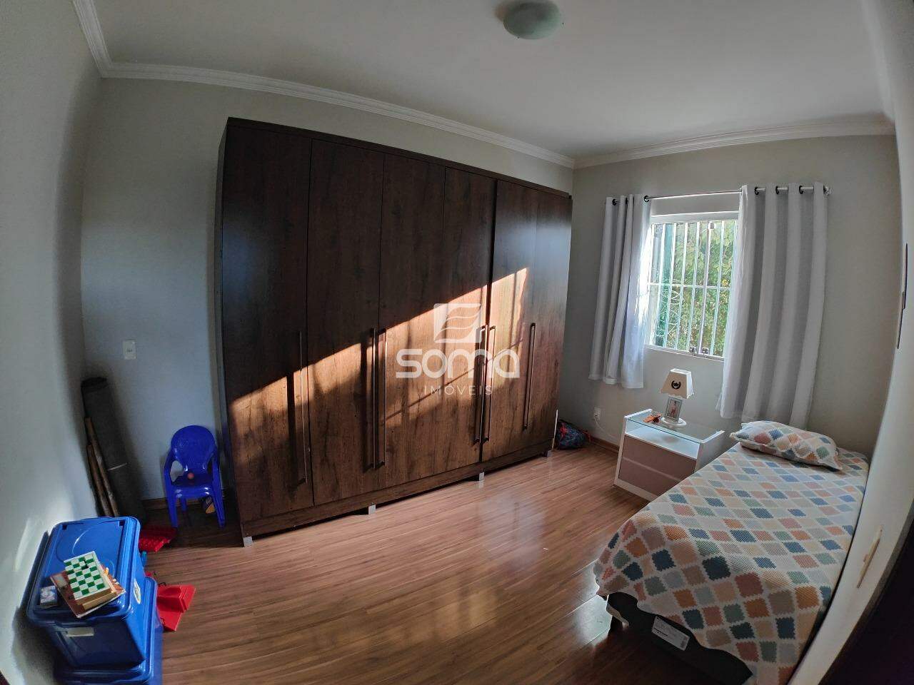 Casa à venda no Chácaras Cachoeira: 