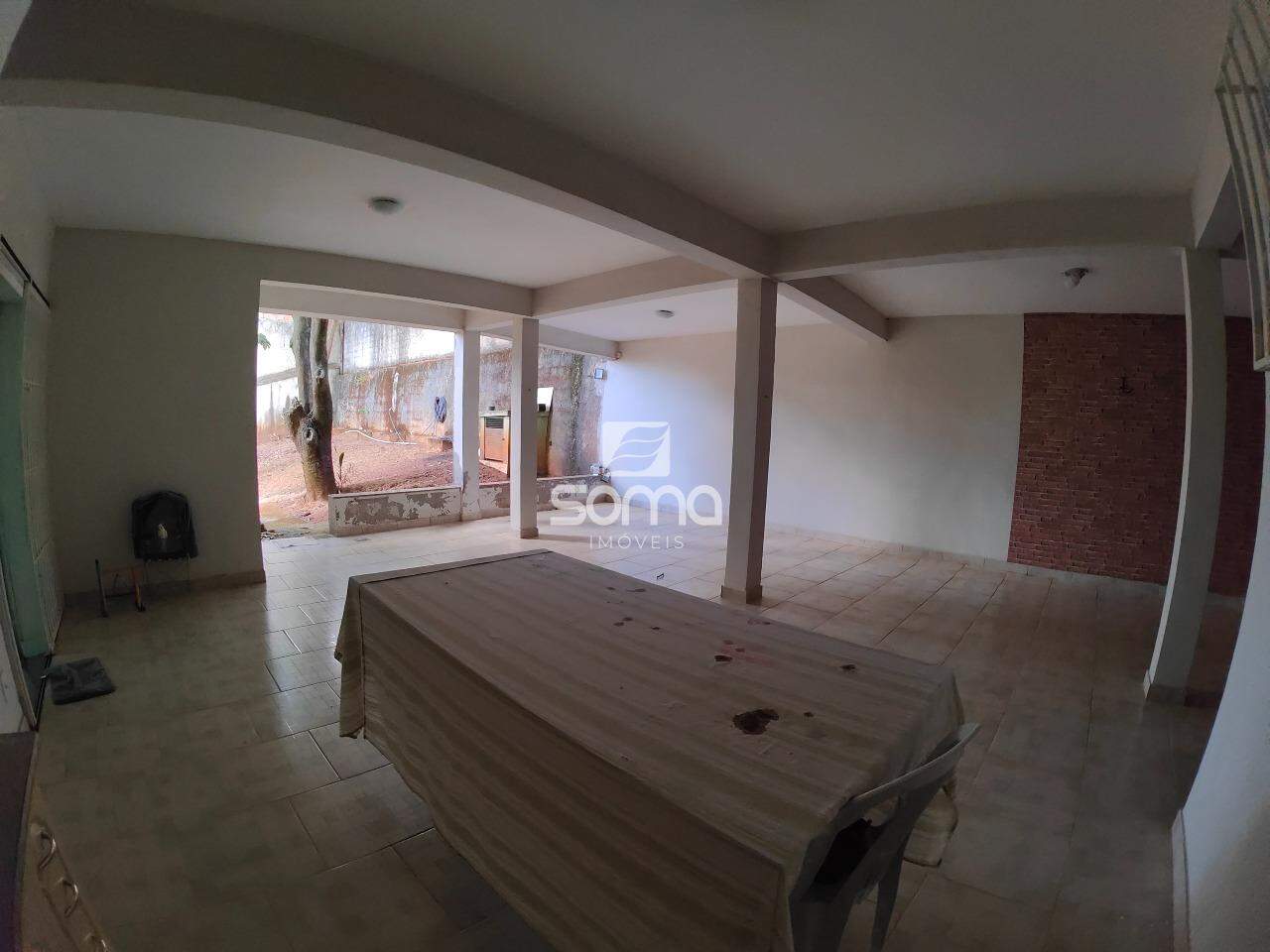 Casa à venda no Chácaras Cachoeira: 