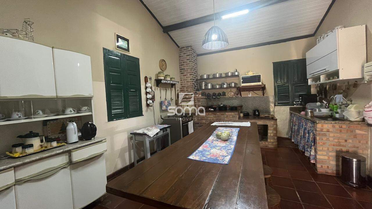 Sítio à venda no Inácia De Carvalho: 