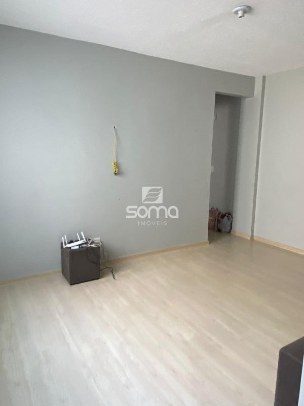 Apartamento à venda no Santa Clara B: 