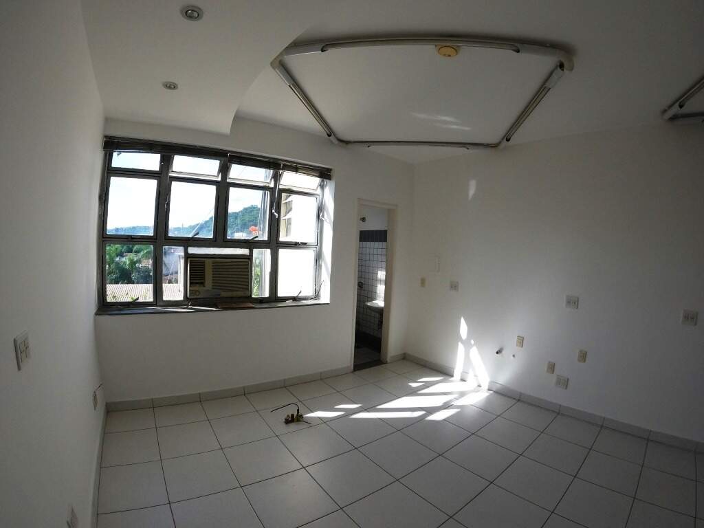 Sala para aluguel no Centro: 