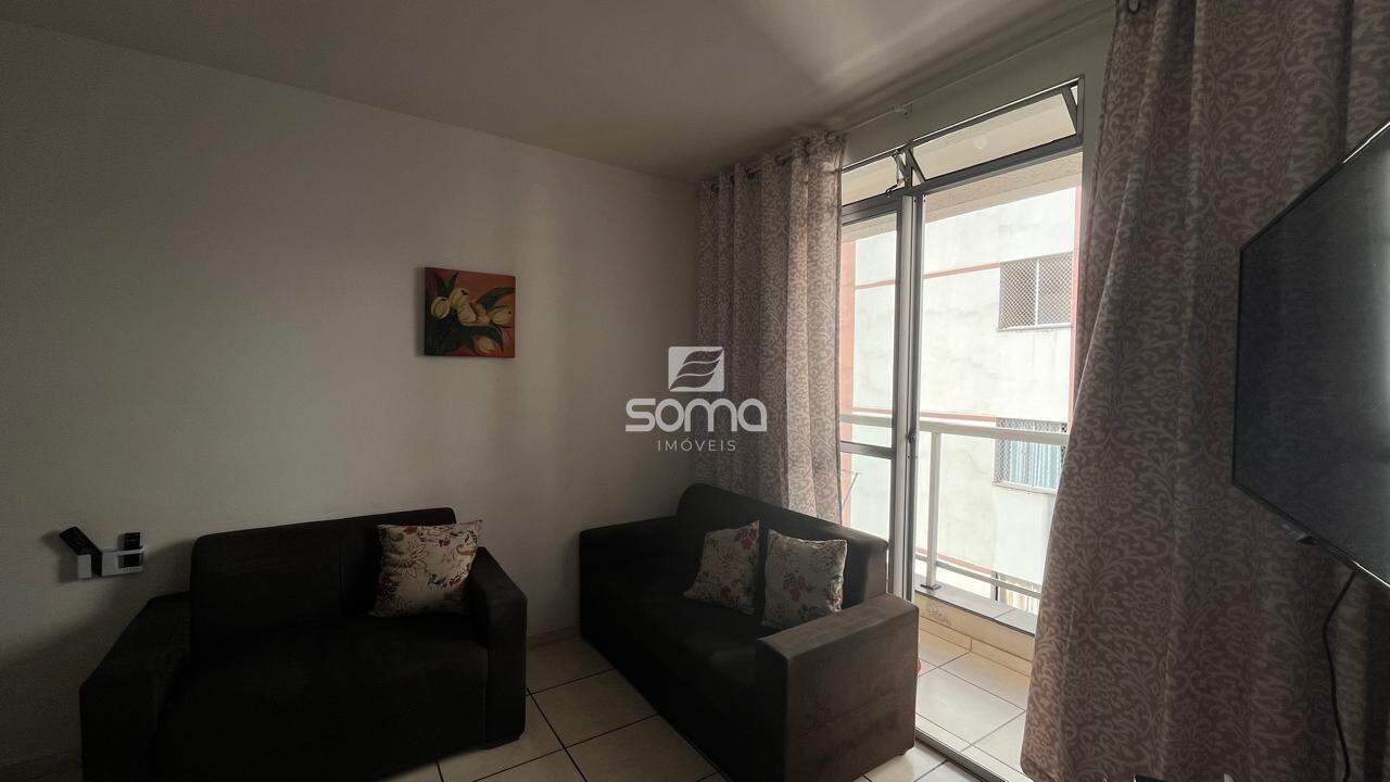 Apartamento à venda no Santa Clara B: 