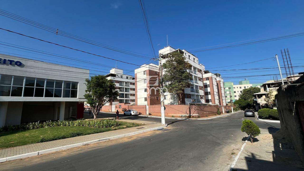Apartamento à venda no Santa Clara B: 