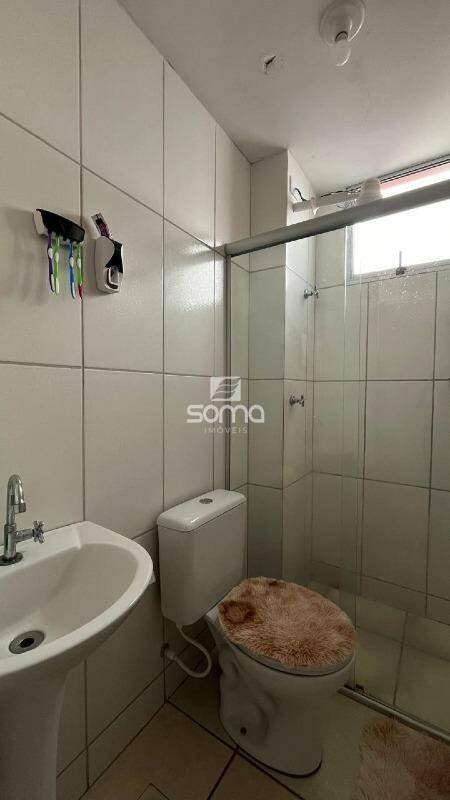 Apartamento à venda no Santa Clara B: 
