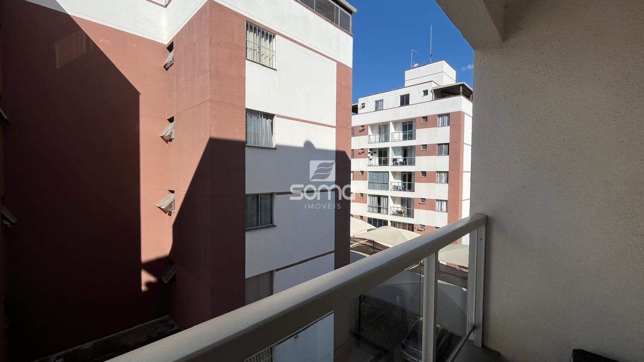Apartamento à venda no Santa Clara B: 