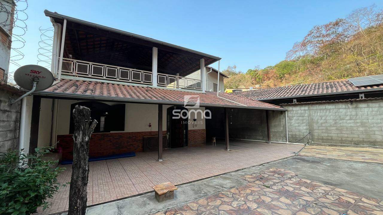 Casa à venda no Conjunto Habitacional Caieiras: