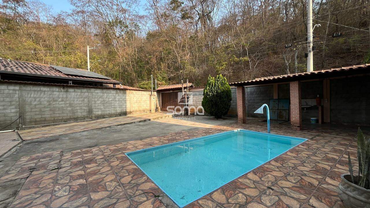 Casa à venda no Conjunto Habitacional Caieiras: