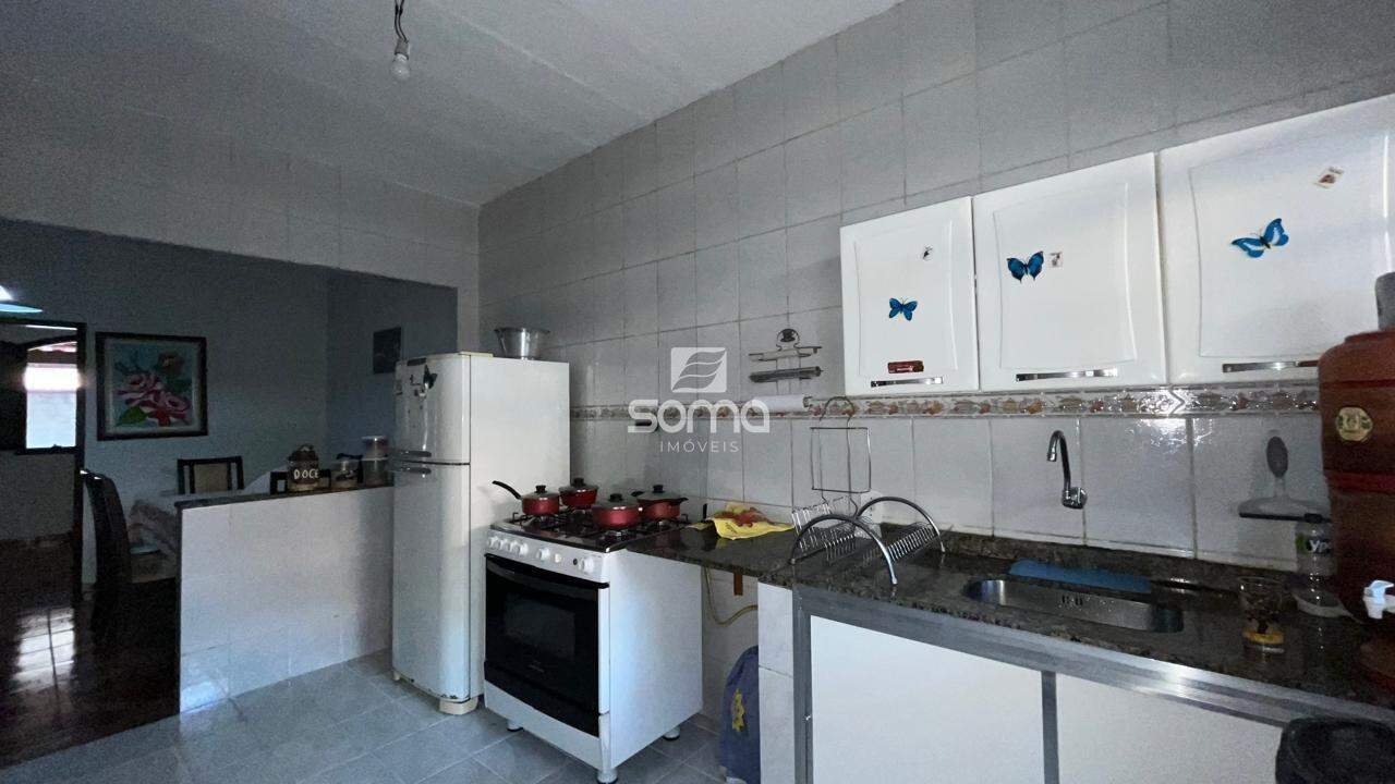 Casa à venda no Conjunto Habitacional Caieiras: