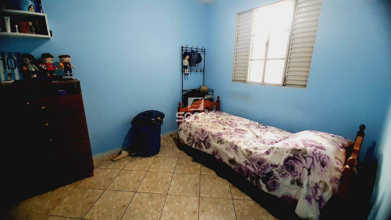 Apartamento à venda no Célvia: