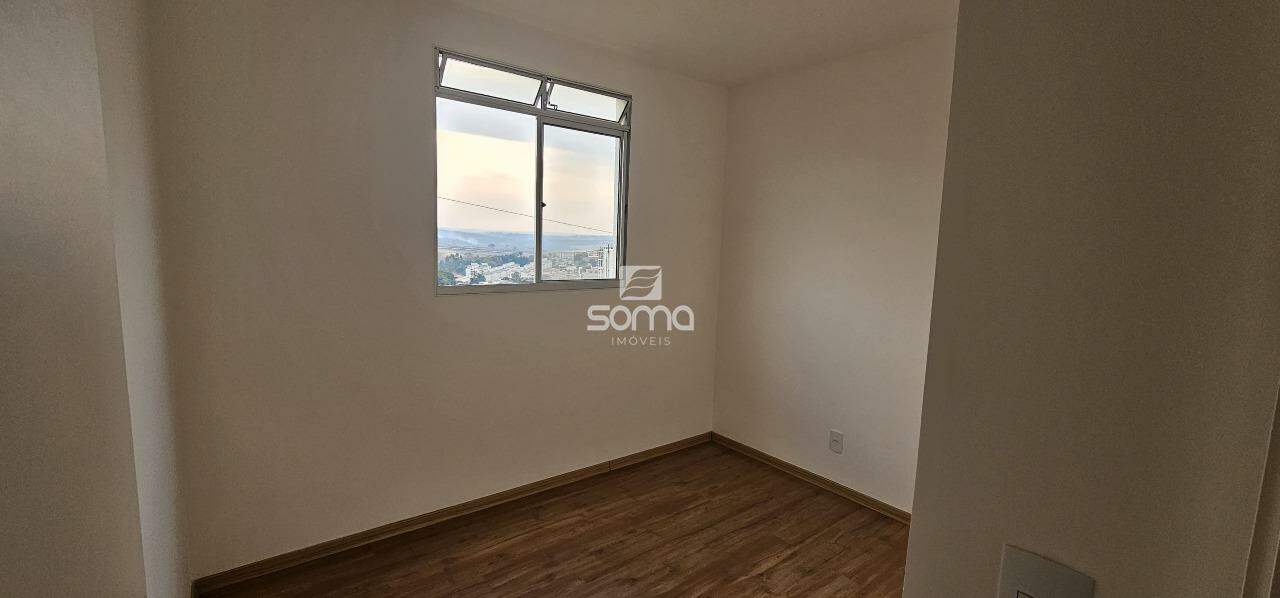 Apartamento à venda no Serra Dourada: 