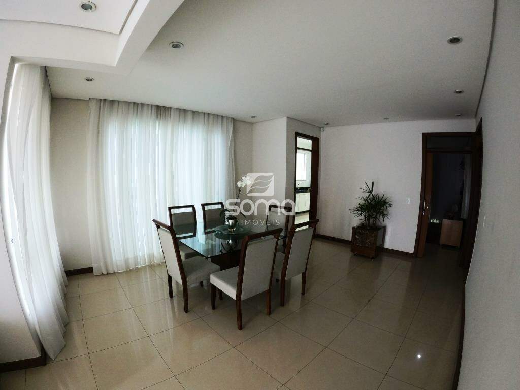 Casa para aluguel no Parque Jardim Itaú: 