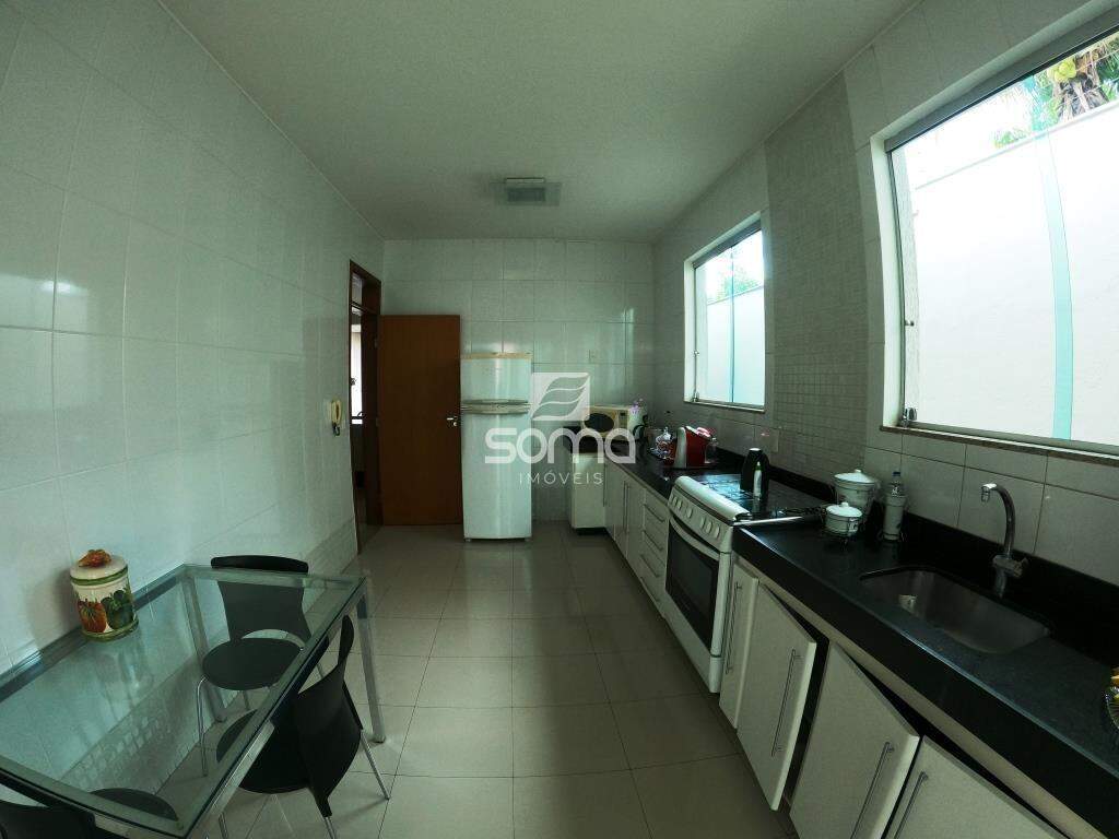 Casa para aluguel no Parque Jardim Itaú: 