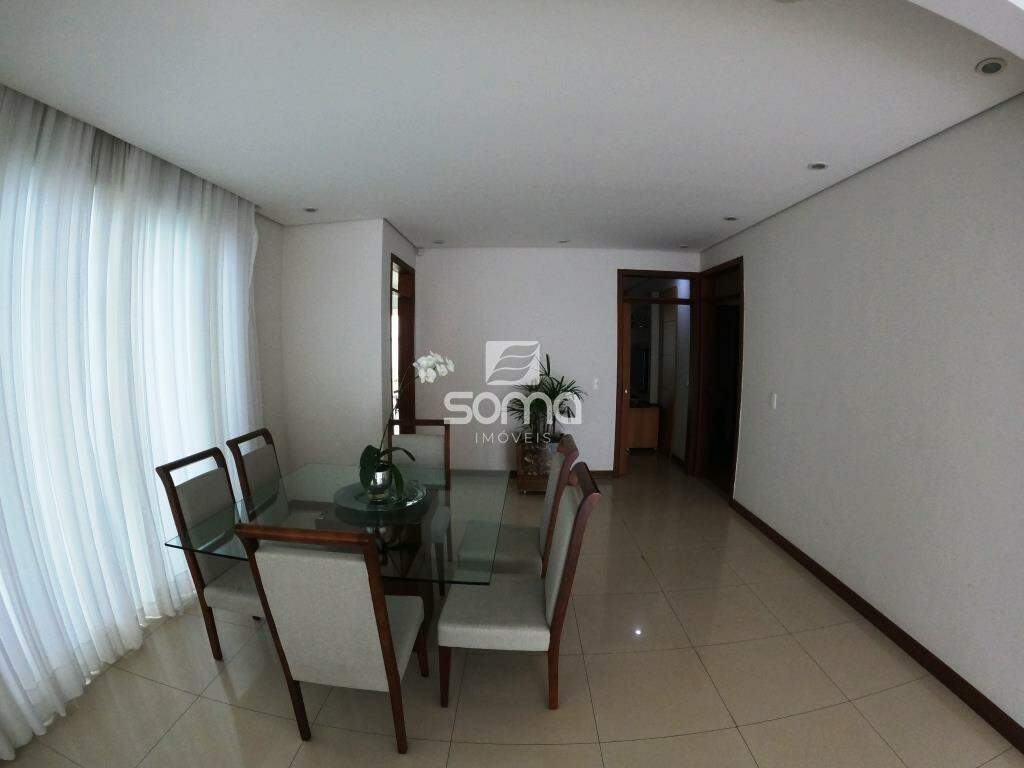 Casa para aluguel no Parque Jardim Itaú: 