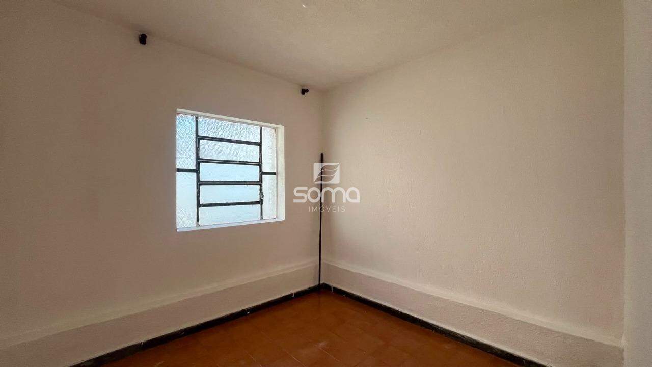 Casa à venda no Célvia: